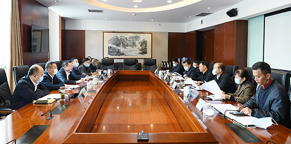 2020年11月18日，元方赴成都拜會(huì)西南民航局領(lǐng)導(dǎo) 張莉 攝.jpg