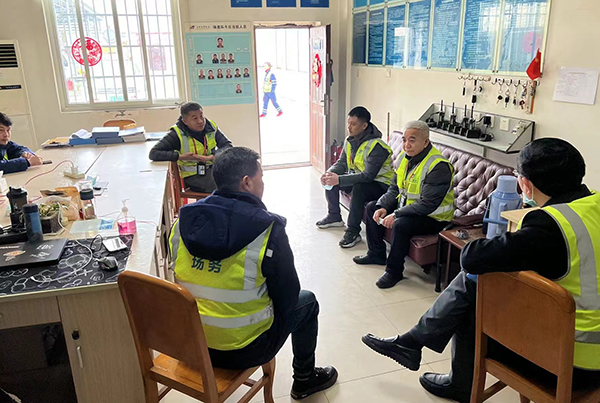 1644461550107136.jpg 2781644461338_.pic.jpg