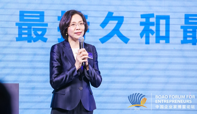 哈爾濱市文化廣電和旅游局黨組書記、局長蘭峰 主題演講