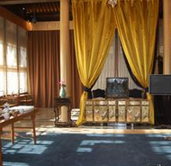 高級(jí)會(huì)所藏身故宮旁"寺廟"？