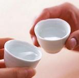 白酒勾兌風(fēng)波謎題待解：誤讀還是造假？