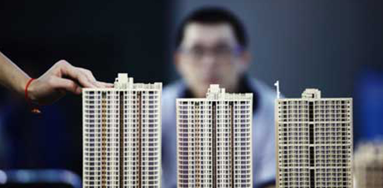 百公里內(nèi)，房價一邊暴漲一邊下跌