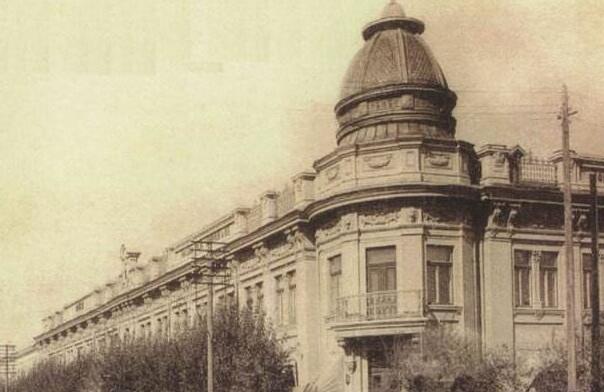 滬市公司監(jiān)管銳評(píng)第十七期 | *ST秋林二次暫停上市，敗局所由何來(lái)？