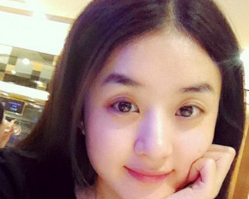 女星素顏照曝光：劉詩(shī)詩(shī)趙麗穎誰是真美女？(圖)