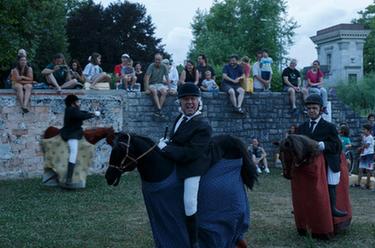 斯洛文尼亞:街頭戲劇節(jié)帶來(lái)夏日歡笑