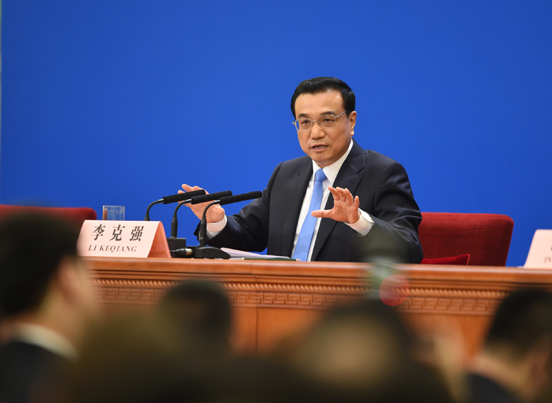 3月15日，國務(wù)院總理李克強在北京人民大會堂與中外記者見面，并回答記者提問。新華社記者 謝環(huán)馳 攝