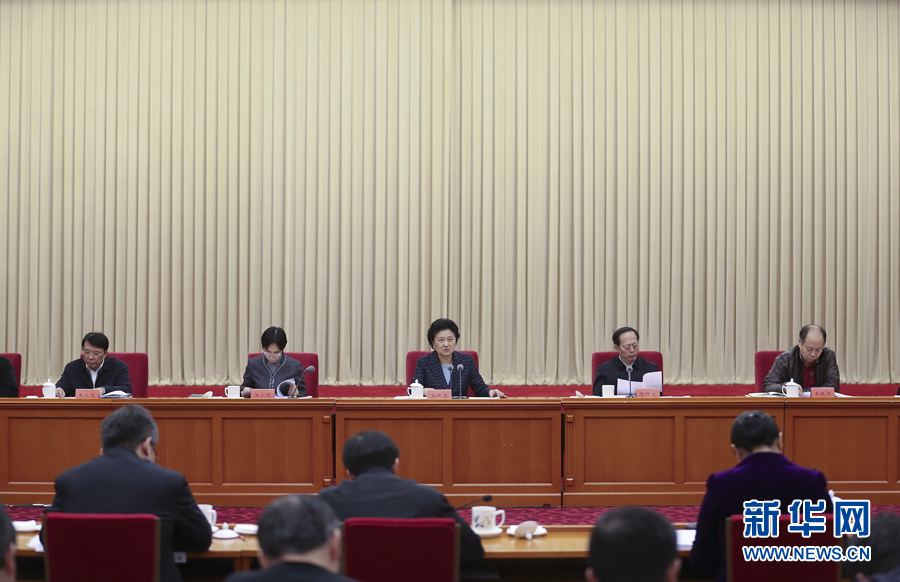 12月28日，中共中央政治局委員、國務(wù)院副總理劉延?xùn)|在北京出席體育工作座談會(huì)并講話。 新華社記者曹燦攝