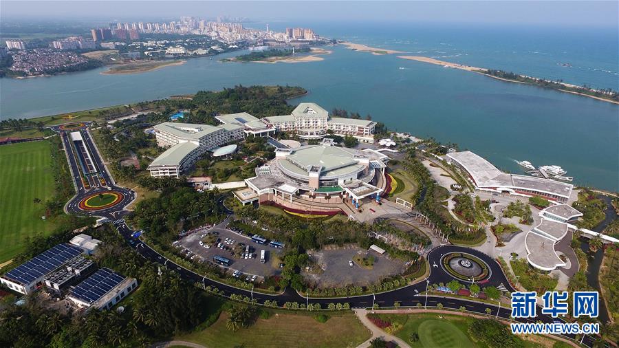 (百城百縣百企調(diào)研行·圖文互動(dòng))(1)萬(wàn)泉河畔氣象新——海南瓊海在對(duì)外開放潮中踏浪前行