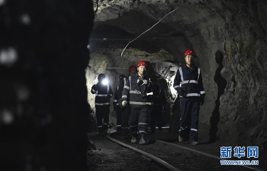 (新華全媒頭條·圖文互動(dòng))(3)“咱們工人有力量”——鞍鋼勞模采訪錄