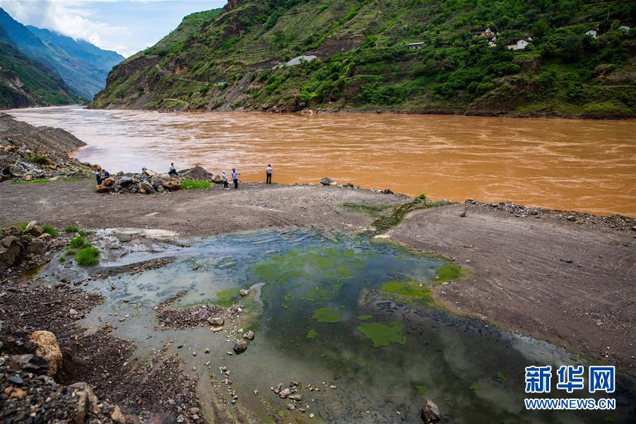 （壯麗70年·奮斗新時(shí)代——記者再走長(zhǎng)征路·圖文互動(dòng)）（1）七天七夜，驚心動(dòng)魄——皎平渡口永不消失的紅色記憶