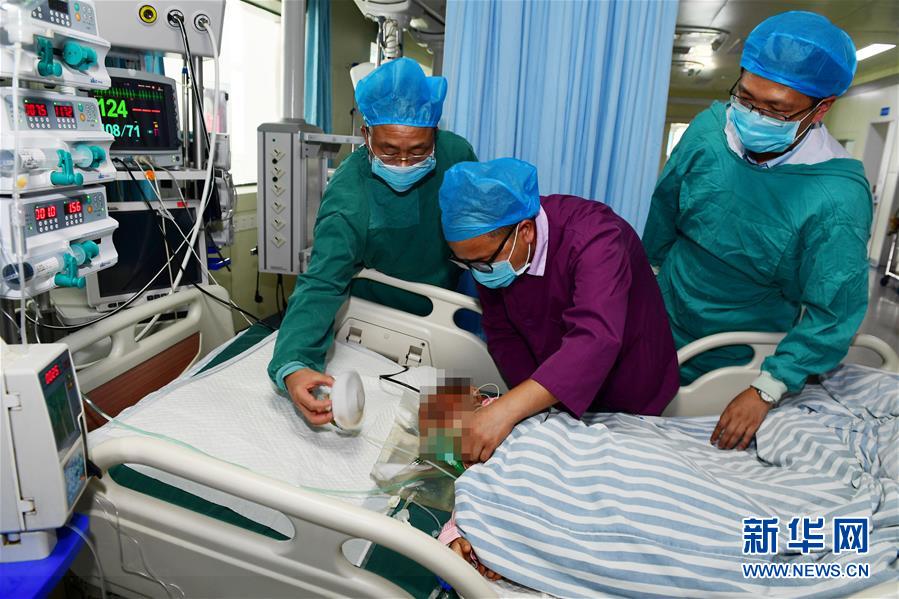 （新華全媒頭條&middot;圖文互動）（12）有一絲希望，就盡百倍努力&mdash;&mdash;貴州水城&ldquo;7&middot;23&rdquo;特大山體滑坡72小時救援紀實