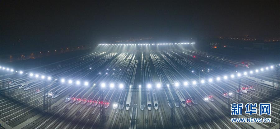 （壯麗70年·奮斗新時(shí)代——共和國(guó)發(fā)展成就巡禮）（1）人暢其行、貨暢其流——共和國(guó)交通運(yùn)輸業(yè)發(fā)展成就巡禮