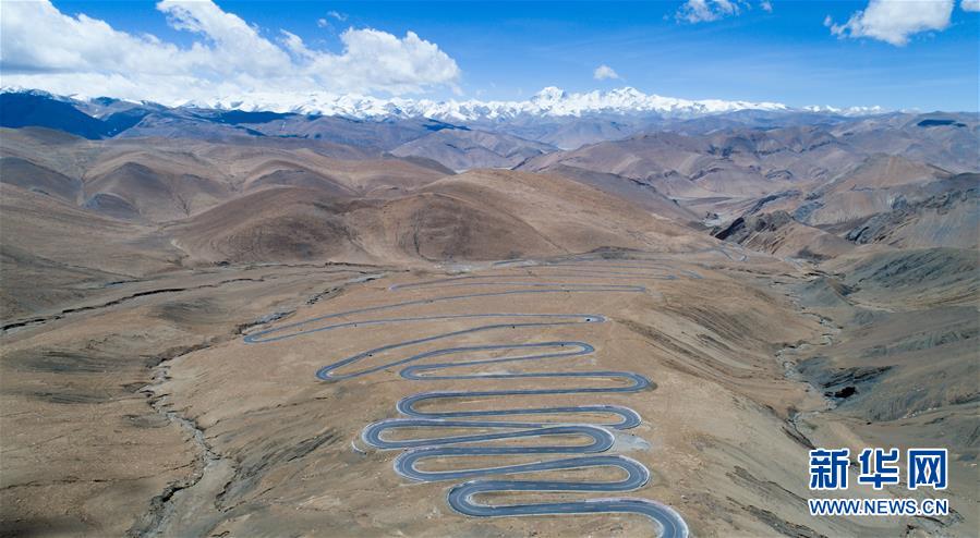 （壯麗70年·奮斗新時(shí)代——共和國(guó)發(fā)展成就巡禮）（9）人暢其行、貨暢其流——共和國(guó)交通運(yùn)輸業(yè)發(fā)展成就巡禮