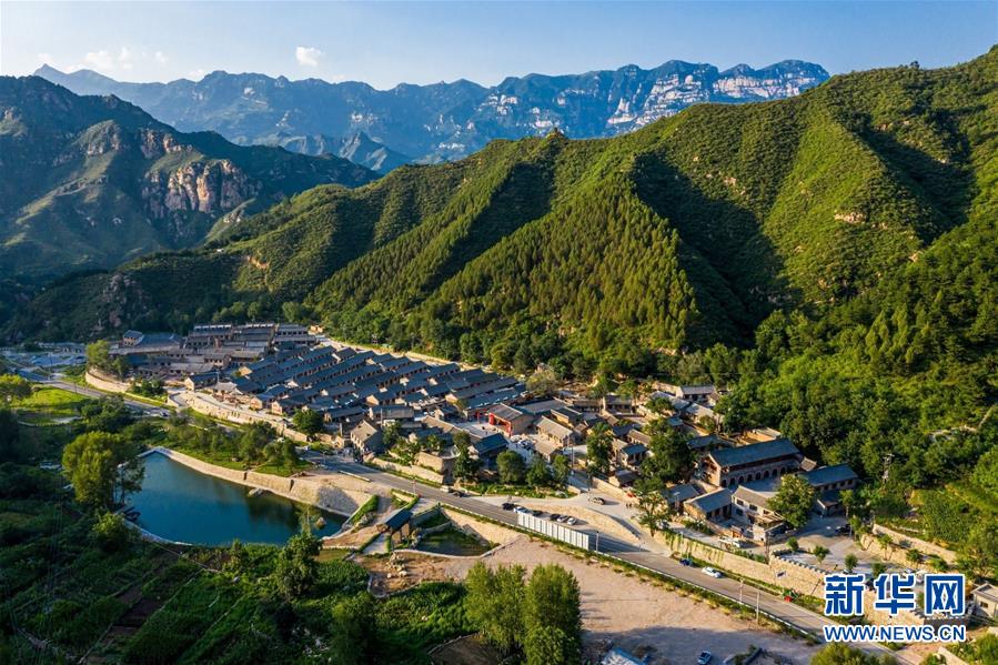 （集中連片特困地區(qū)貧困村調(diào)研行·圖文互動(dòng)）（2）只要有信心，黃土變成金——河北阜平縣駱駝灣村和顧家臺(tái)村脫貧調(diào)查