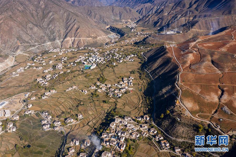 (圖文互動(dòng))(6)香巴拉并不遙遠(yuǎn)——寫在潔白的現(xiàn)代藏鄉(xiāng)