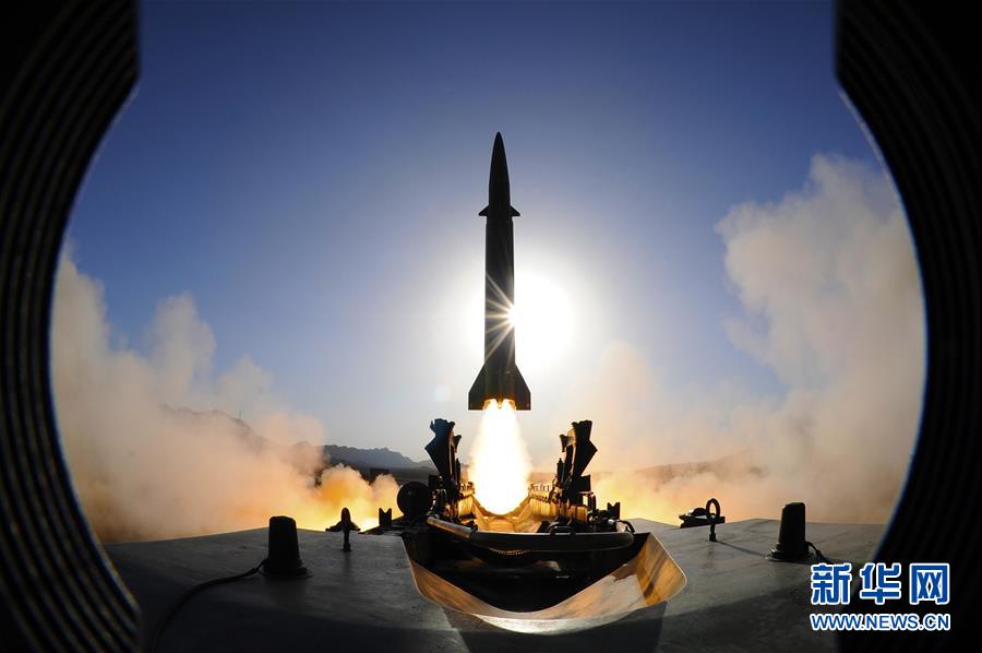 (圖文互動)(3)永遠(yuǎn)沖鋒的“導(dǎo)彈發(fā)射先鋒營”——記闊步強(qiáng)軍征途的火箭軍某旅發(fā)射一營