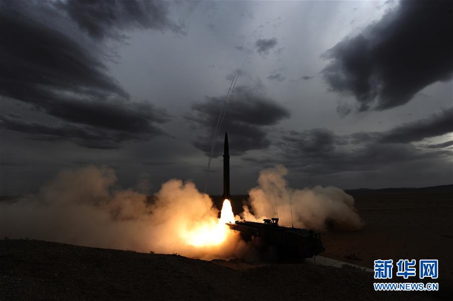 (圖文互動)(2)永遠(yuǎn)沖鋒的“導(dǎo)彈發(fā)射先鋒營”——記闊步強(qiáng)軍征途的火箭軍某旅發(fā)射一營