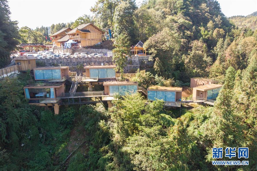 (在習(xí)近平新時代中國特色社會主義思想指引下——新時代新作為新篇章·總書記關(guān)切脫貧事·圖文互動)(3)精準扶貧:提速脫貧奔小康