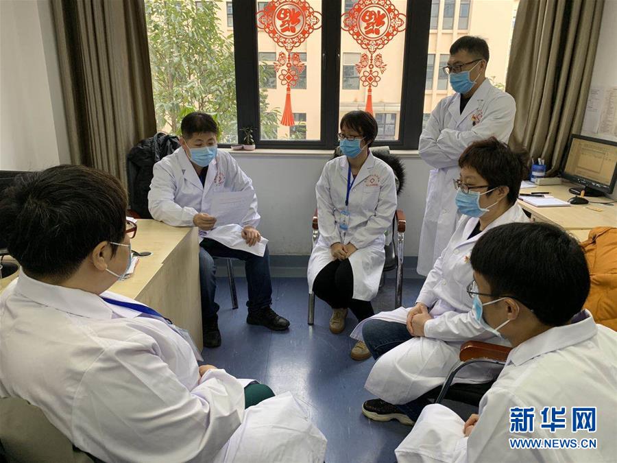 (聚焦疫情防控·對(duì)口支援19省份在奮戰(zhàn)·圖文互動(dòng))(2)跨越3000里的“天使組合”——天津?qū)谥г魇┲菘箵粢咔榧o(jì)實(shí)