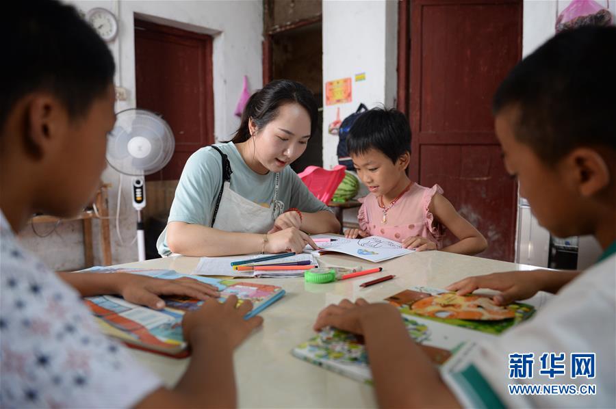 （圖文互動）（3）湘南深山，堅守扶貧一線的黨員之家