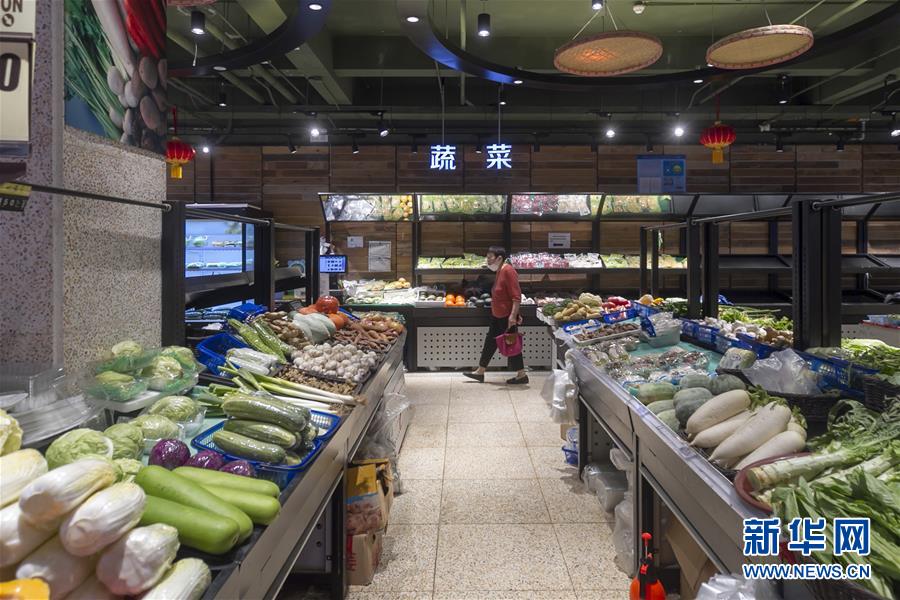 （圖文互動）（1）告別臟亂，留住溫情&mdash;&mdash;上海鬧市小菜場見聞