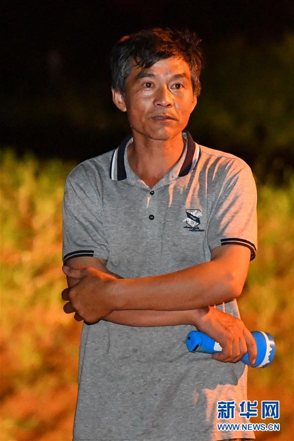 （防汛抗洪&middot;圖文互動(dòng)）（3）&ldquo;保衛(wèi)家園，誰都不能是旁觀者&rdquo;&mdash;&mdash;夜訪洞庭湖大堤防汛一線