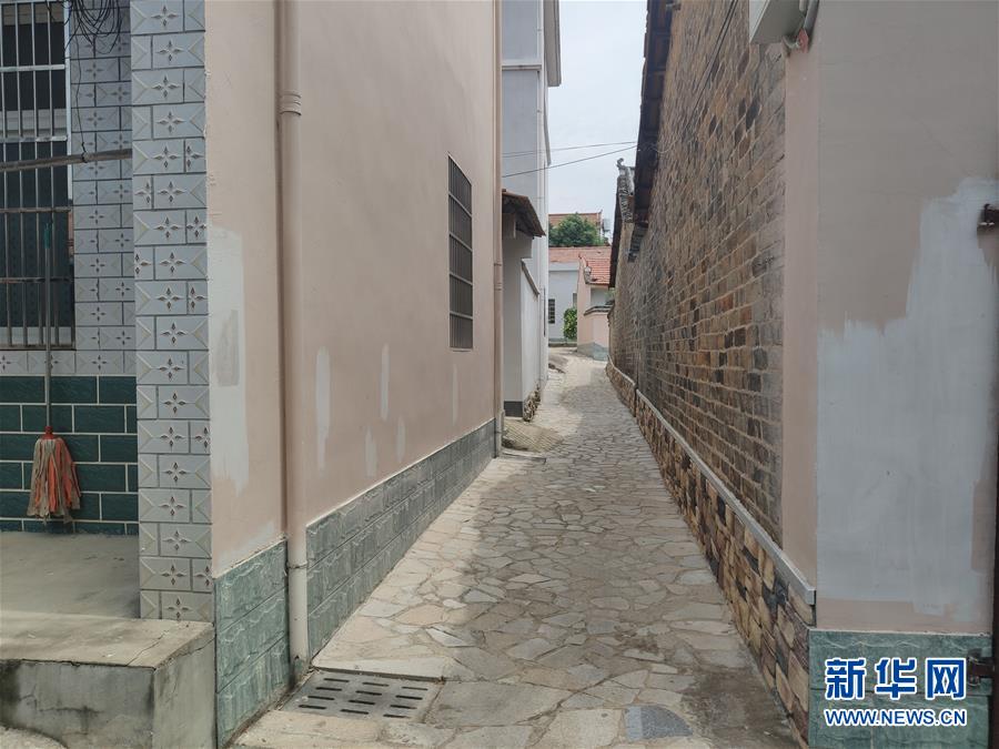 （總書記推動的改革身邊事·基層治理改革篇·圖文互動）（3）特寫：“銅墻鐵壁”是怎樣煉成的？——小村戰(zhàn)“疫”折射基層治理密碼