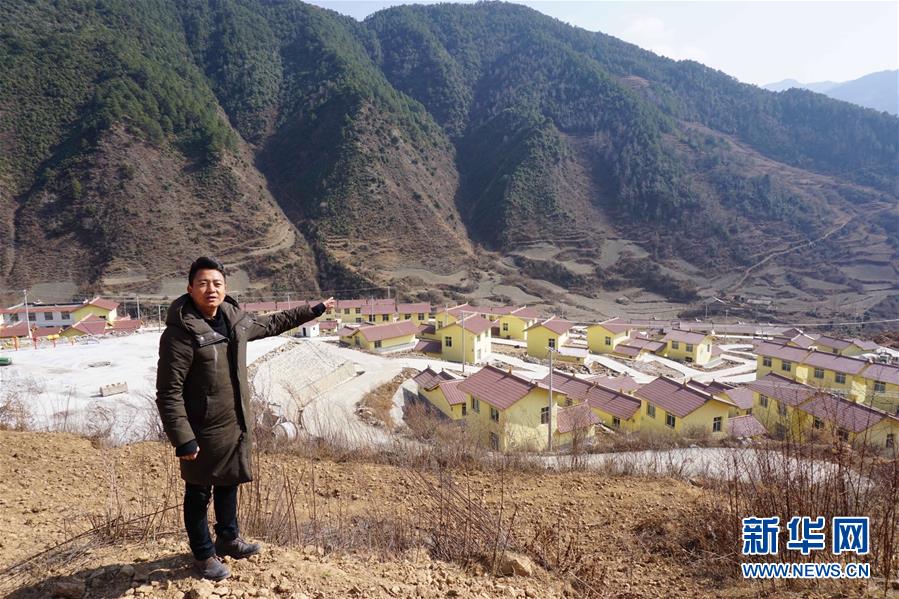 (決戰(zhàn)決勝脫貧攻堅(jiān)·督戰(zhàn)未摘帽貧困縣·圖文互動(dòng))(1)12000多個(gè)“火種”點(diǎn)亮大涼山