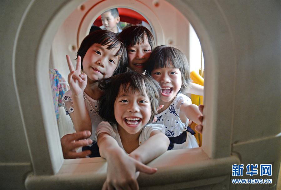 (脫貧攻堅·圖片故事)(16)四胞胎家脫貧記