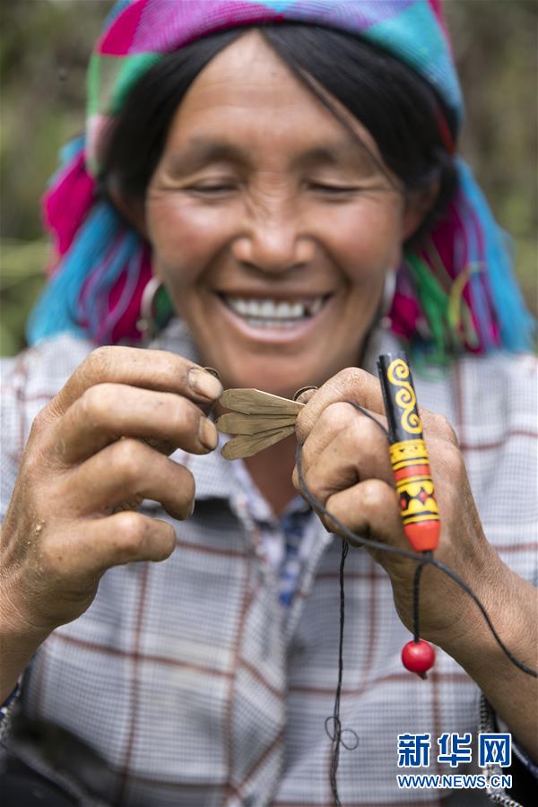 (決戰(zhàn)決勝脫貧攻堅(jiān)·圖文互動(dòng))(3)大涼山深處再次響起的口弦