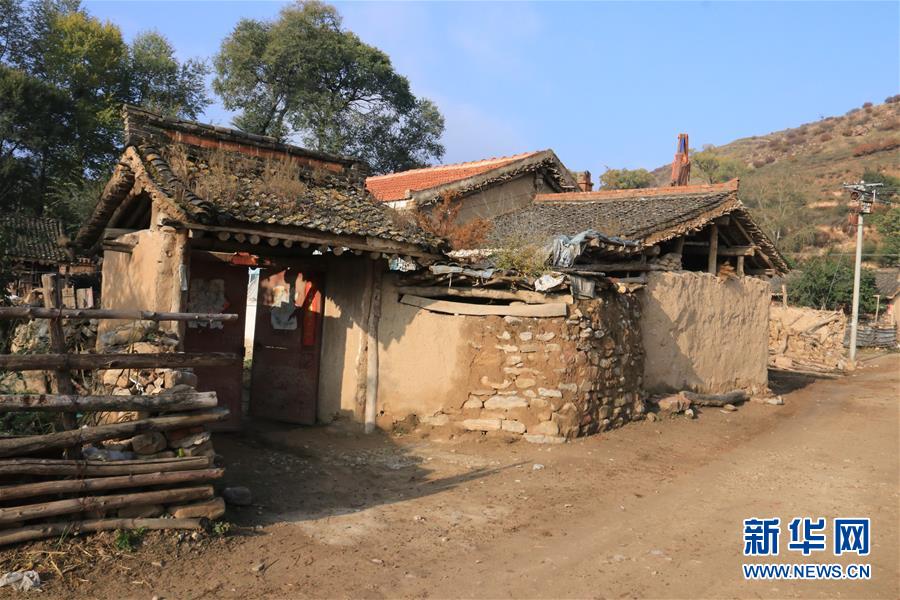 （集中連片特困地區(qū)貧困村調(diào)研行&middot;圖文互動(dòng)）（2）芝麻開(kāi)花節(jié)節(jié)高&mdash;&mdash;山西岢嵐縣宋家溝村脫貧調(diào)查