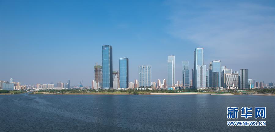 （在習(xí)近平新時(shí)代中國特色社會(huì)主義思想指引下&mdash;&mdash;新時(shí)代新作為新篇章&middot;習(xí)近平總書記關(guān)切事&middot;圖文互動(dòng)）（2）我家大門常打開&mdash;&mdash;經(jīng)濟(jì)特區(qū)全方位對(duì)外開放故事