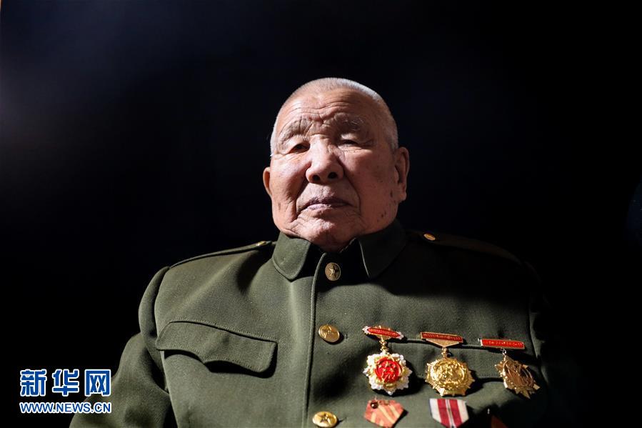 (紀(jì)念抗美援朝70周年)(1)致敬最可愛的人——徐振明