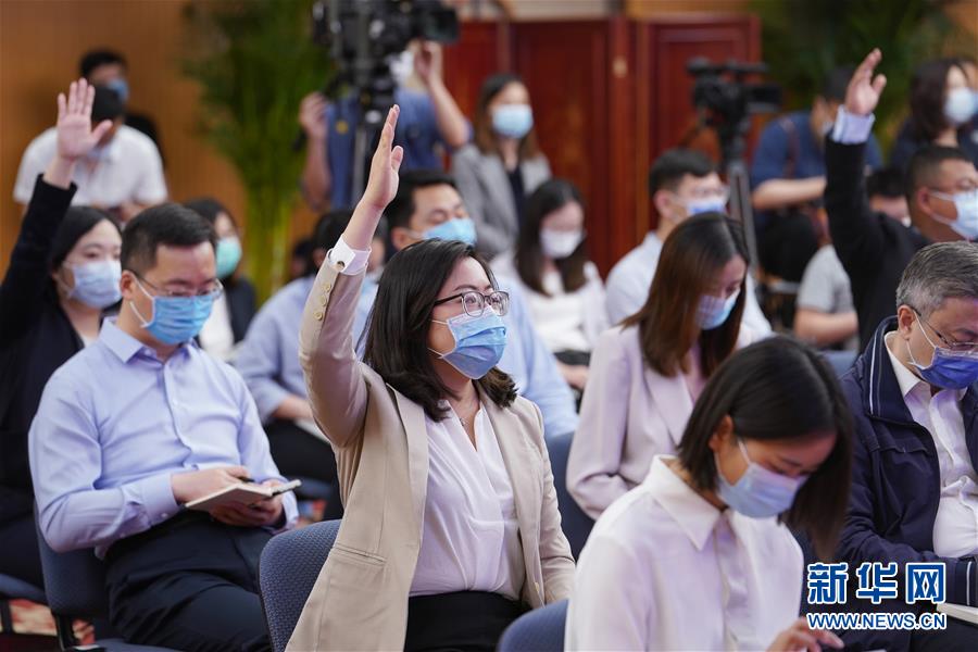 (兩會(huì)·XHDW)(22)國(guó)務(wù)委員兼外交部長(zhǎng)王毅回答中外記者提問(wèn)