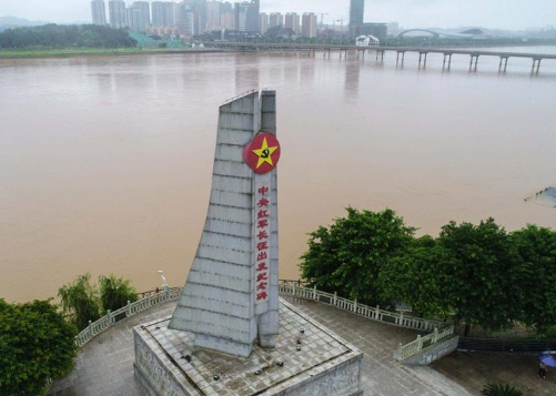 從西柏坡到于都，讀懂“初心”之重