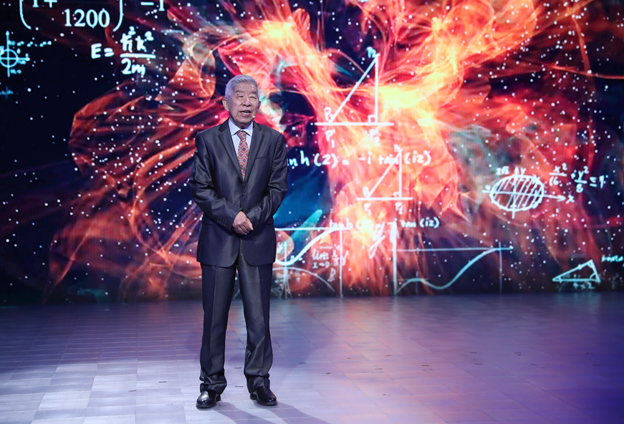 數(shù)學(xué)關(guān)鍵的就是要多動(dòng)腦，要思考、鉆研