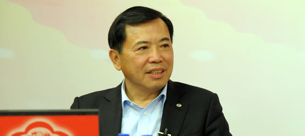 李東生：重點推進(jìn)"智能+互聯(lián)網(wǎng)"戰(zhàn)略轉(zhuǎn)型