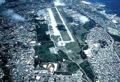 安倍急著&ldquo;朝圣&rdquo;送禮