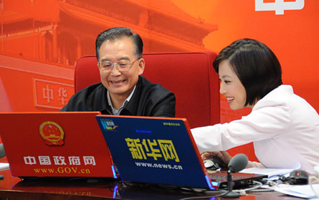 [回顧]2009年溫家寶總理接受中國(guó)政府網(wǎng)、新華網(wǎng)專(zhuān)訪(fǎng)