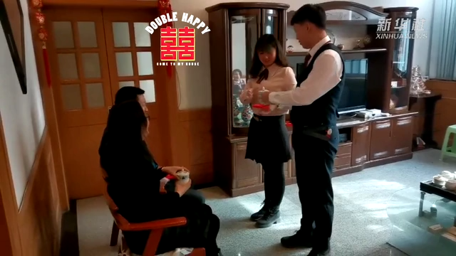 一場一分鐘的婚禮，深情不止“億”點點