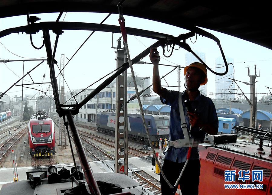 （新華全媒頭條&middot;圖文互動）（10）高溫&ldquo;烤&rdquo;驗(yàn)四大洲 熱&ldquo;火&rdquo;還要燒多久