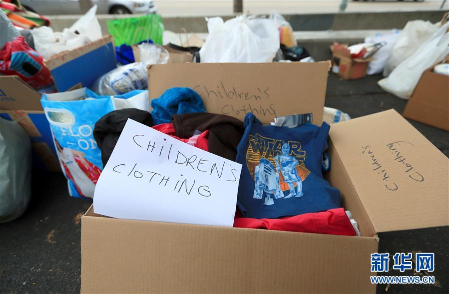 （國際&middot;圖文互動(dòng)）（7）通訊：&ldquo;根本沒有人在乎我們&rdquo;&mdash;&mdash;探訪美墨邊境墻邊的&ldquo;日工&rdquo;市場