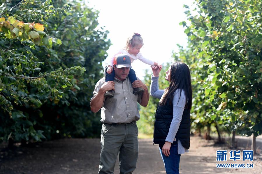 （國(guó)際&middot;圖文互動(dòng)）（2）&ldquo;這些樹寄托著我們對(duì)中國(guó)市場(chǎng)的信心&rdquo;&mdash;&mdash;探訪美俄勒岡州榛子果農(nóng)