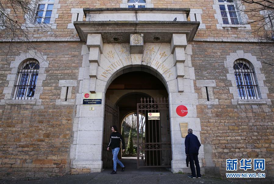 (習(xí)近平出訪(fǎng)配合稿·圖文互動(dòng))(7)綜述:互利共贏 敢為人先——中法關(guān)系行穩(wěn)致遠(yuǎn)