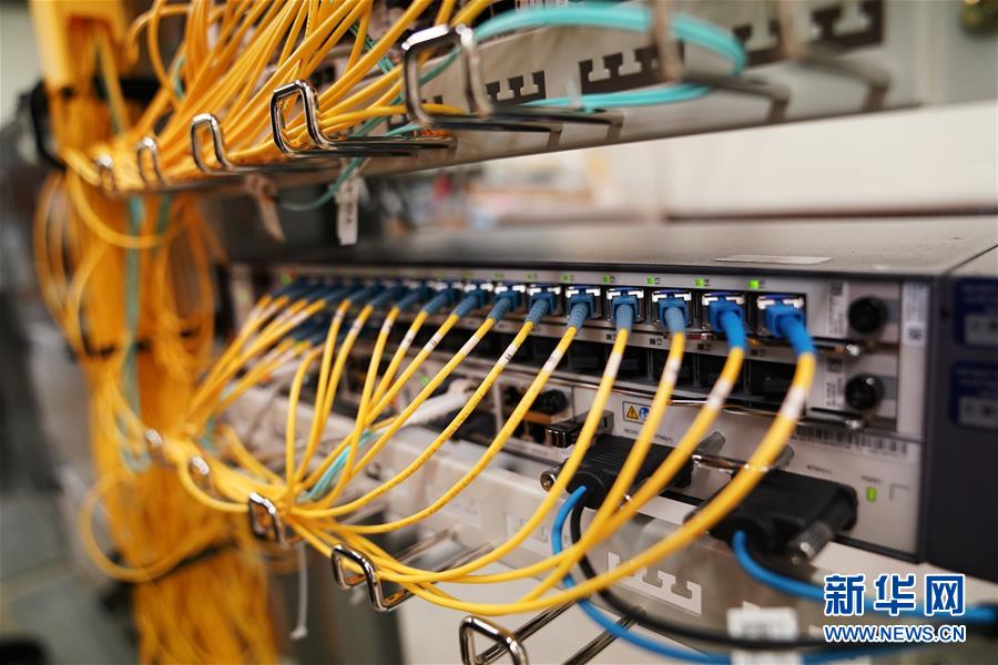 （國際·圖文互動）（3）通訊：安全、好用、實惠——美國電信運營商的華為親體驗