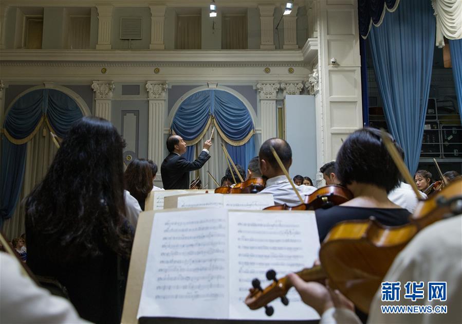 （新華全媒頭條&middot;出訪&middot;側(cè)記&middot;圖文互動(dòng)）（3）你好老朋友！開(kāi)啟新時(shí)代！&mdash;&mdash;習(xí)近平主席和普京總統(tǒng)引領(lǐng)中俄全面戰(zhàn)略協(xié)作伙伴關(guān)系邁入新時(shí)代