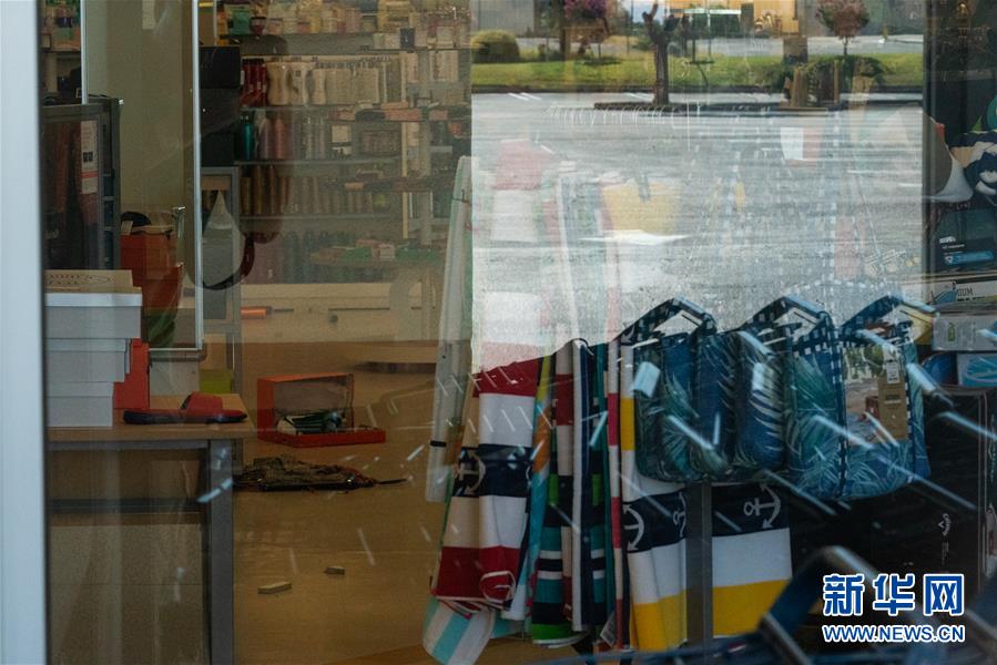 (國(guó)際)(2)美國(guó)加州發(fā)生6.4級(jí)地震