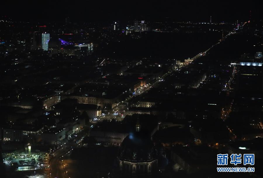 （國際）（1）德國柏林：夜來&ldquo;菩提樹下&rdquo;