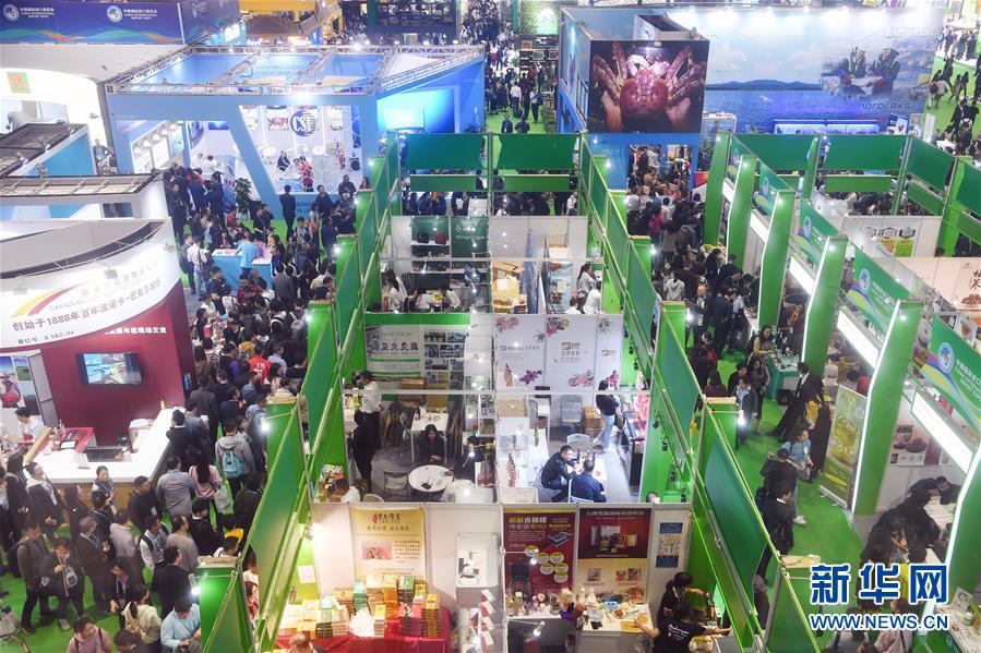 (新華全媒頭條·圖文互動(dòng))(4)中國市場 世界共享——進(jìn)博會(huì)勾勒共贏畫卷