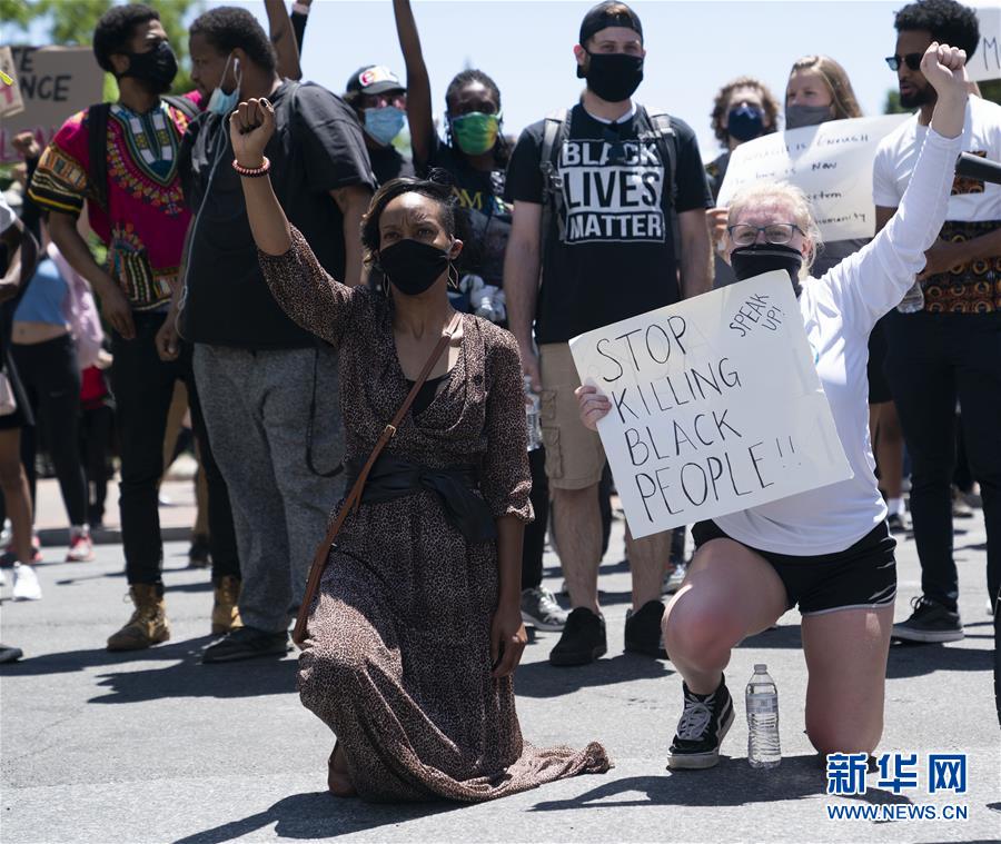 (新華視界)(1)華盛頓:繼續(xù)抗議警察暴力執(zhí)法
